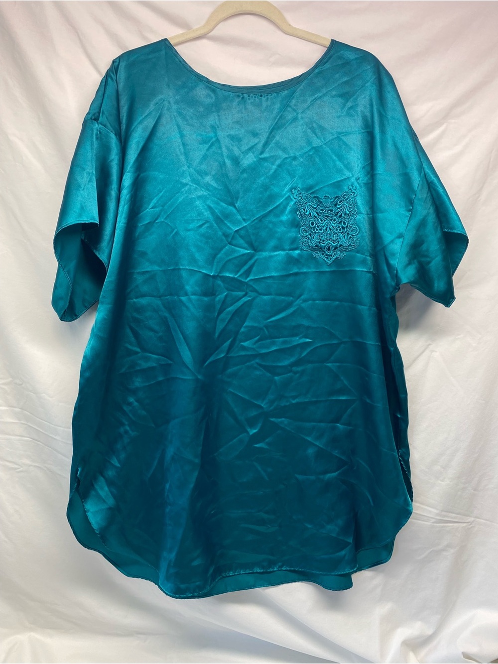 Women’s Sleep Solutions Satin Nightgown - Size 1X, teal, excellent condition